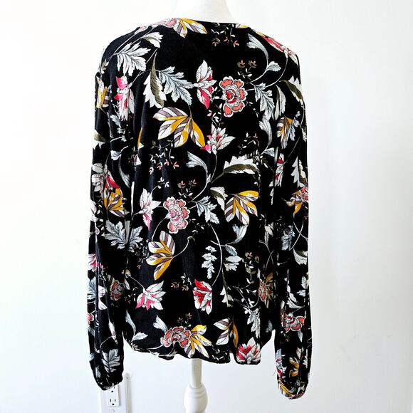 Simply Styled by Sears Size L Black Multi-Colored Long-Sleeved Leaf Floral Desig - Picture 2 of 16
